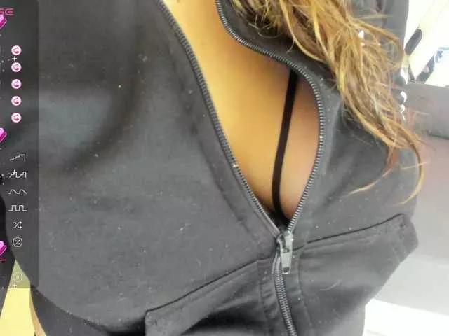 Karla-Rodrigu on BongaCams 