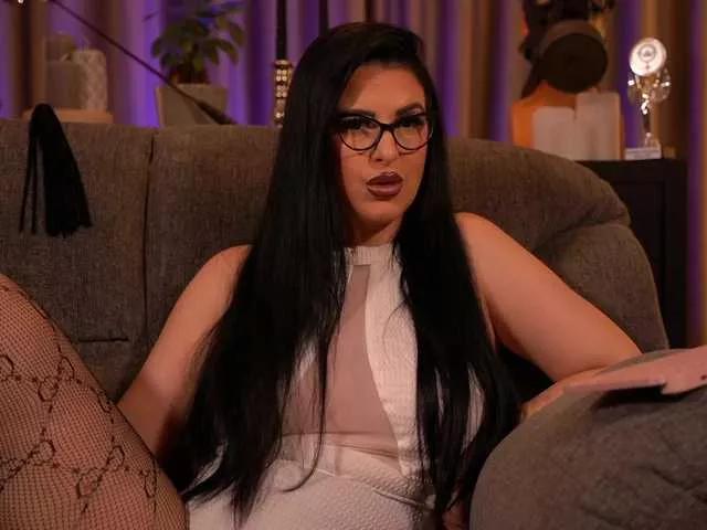 KellyKent on BongaCams 