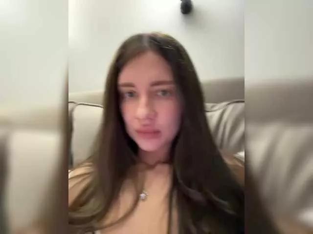 KirLove1 on BongaCams 