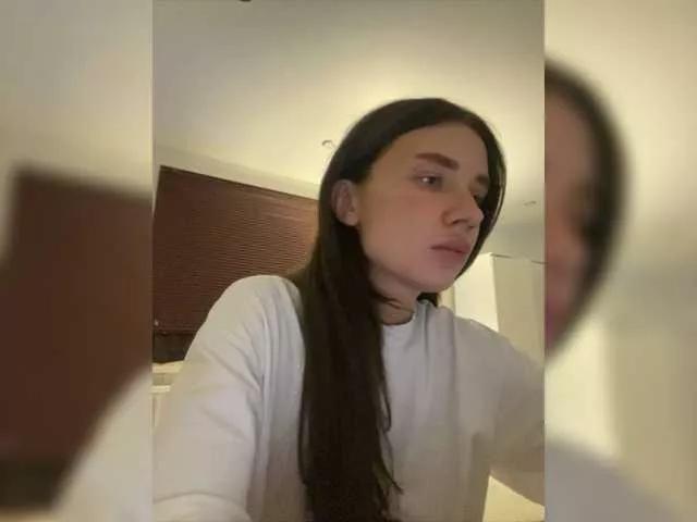 KirLove1 on BongaCams 