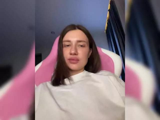 KirLove1 on BongaCams 