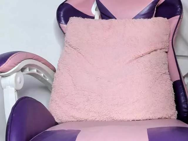 KishaColins on BongaCams 