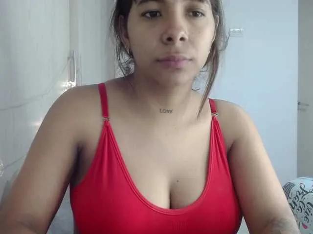 Offline kittyrose3 on BongaCams