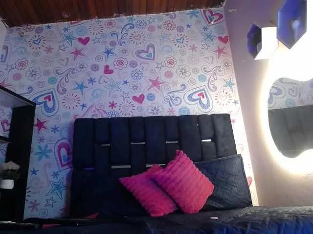 KOURTNEY- on BongaCams 