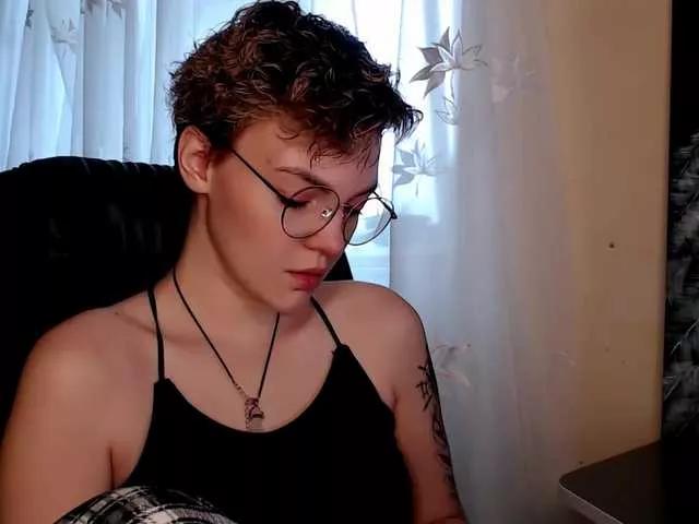 Krisffff on BongaCams 