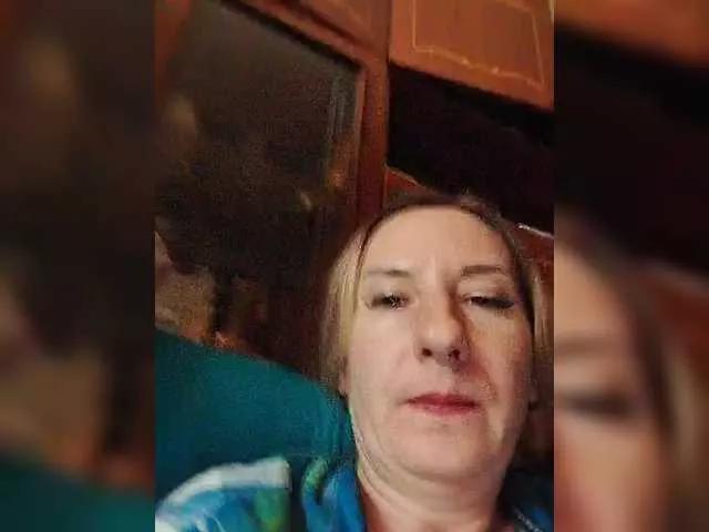 Ksenia333 on BongaCams 