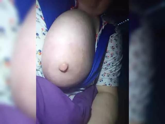 lady-Nicol on BongaCams 