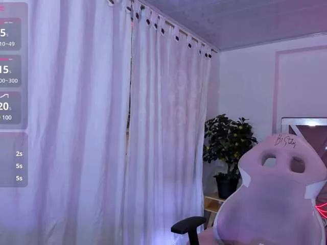 Laraa-tay on BongaCams 