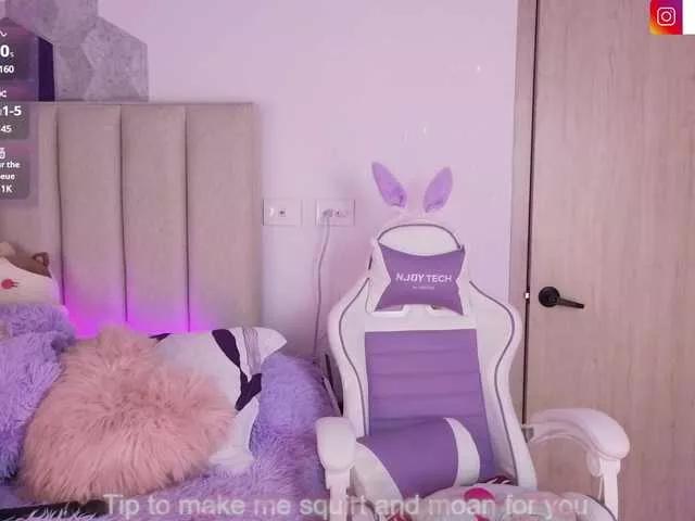 LarisaMaia on BongaCams 