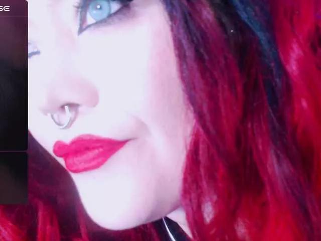 Laura-Wicked on BongaCams 