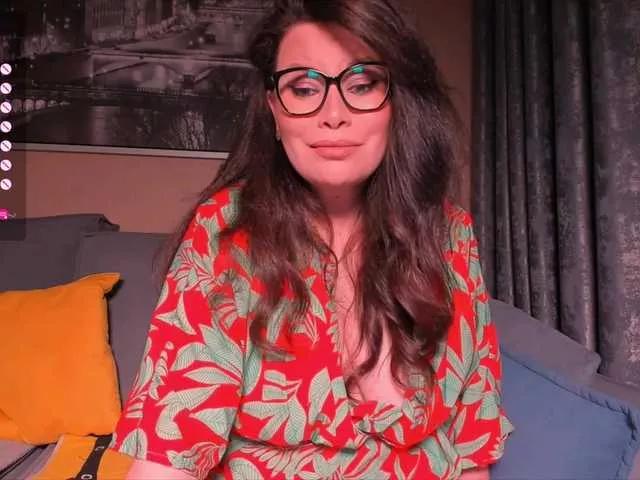 LavernaBlack on BongaCams 