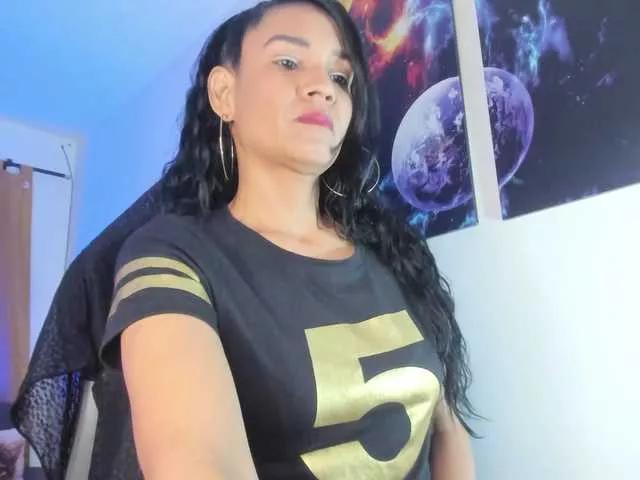 lazzy-blake on BongaCams