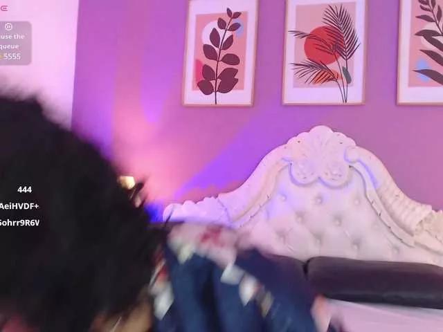 LeeThompson on BongaCams 