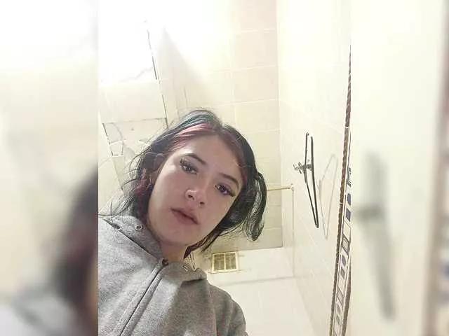 lincy-rouse on BongaCams 