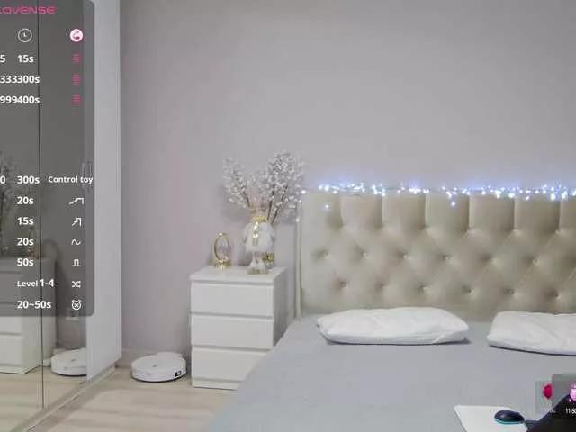 Lisa666-2 on BongaCams 