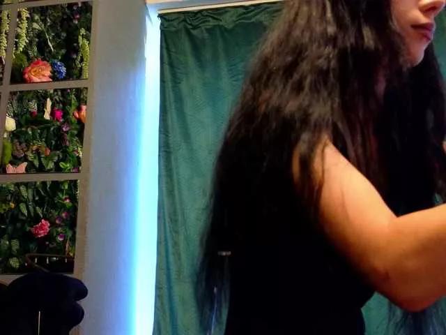 LittleBlacks on BongaCams 