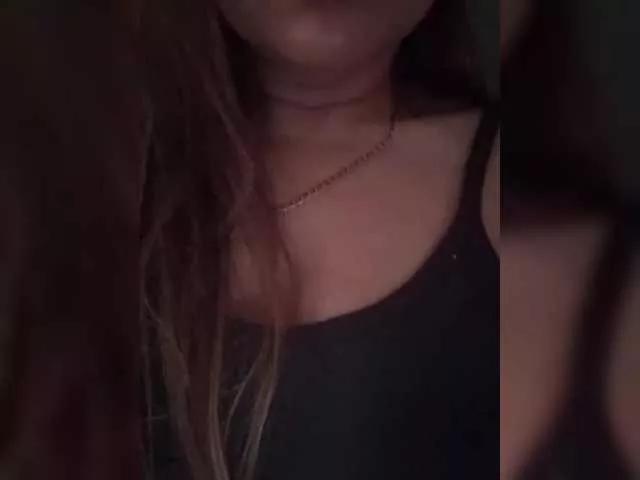 LizaIva4 on BongaCams
