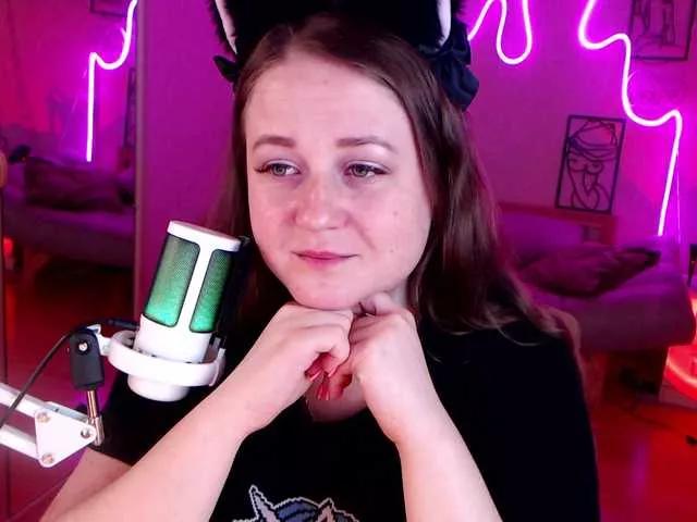 LizzyShine on BongaCams 