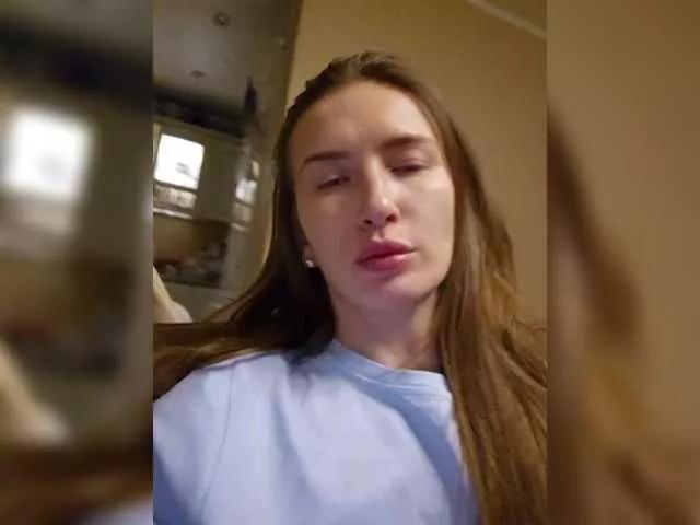 Loveisg on BongaCams 