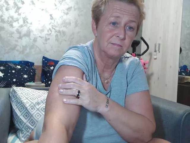 LovePinkLilli on BongaCams 