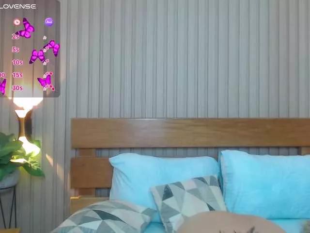 luciana-ballesteros on BongaCams 