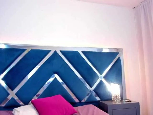 Freechat LucineArias on BongaCams