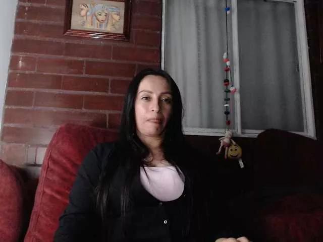 lunaws11 on BongaCams 