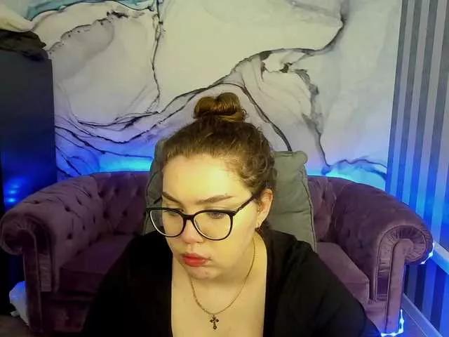 LuxSopphia on BongaCams 