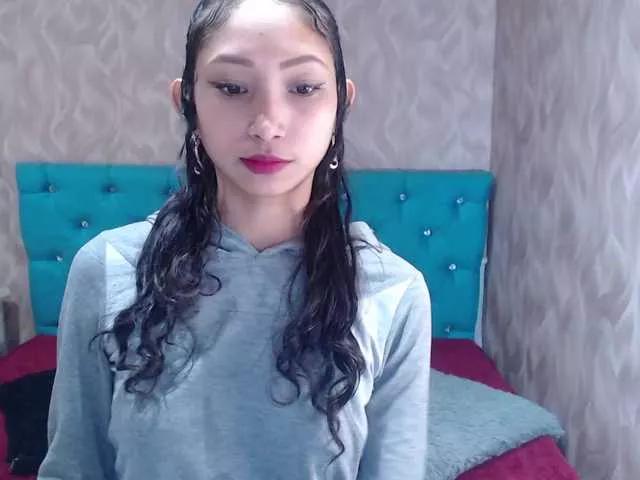 MadelineDollx on BongaCams 