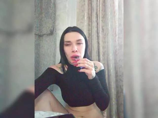 MaidenCrystal on BongaCams 