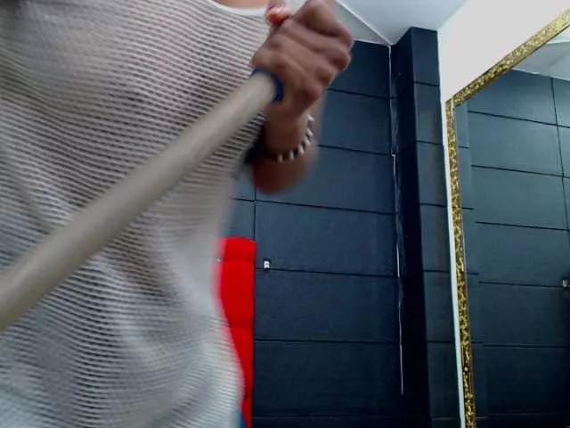 maidy-19 on BongaCams 
