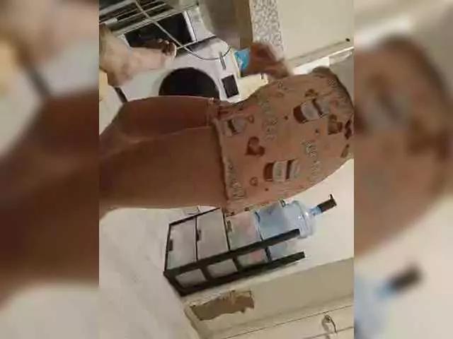 Maks04051 on BongaCams 