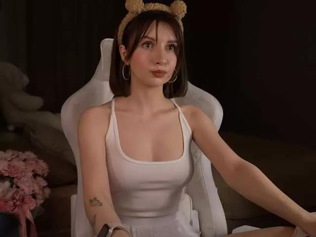 Malyshkaaa on BongaCams 