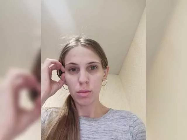 Marina-9819 on BongaCams 