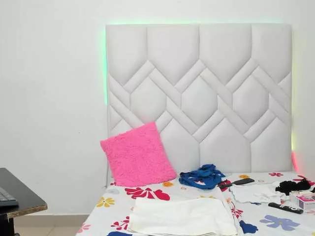 MatureNewbie on BongaCams 