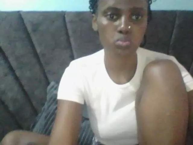 Mayac on BongaCams 