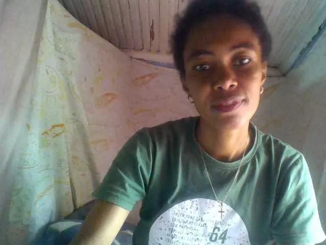 maylanne on BongaCams 