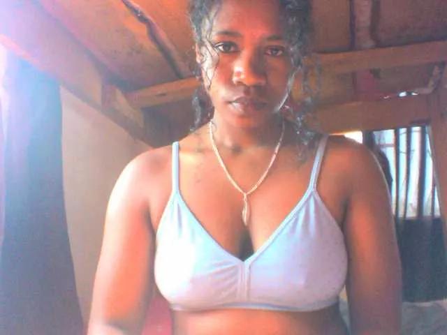 mayrah5 on BongaCams 