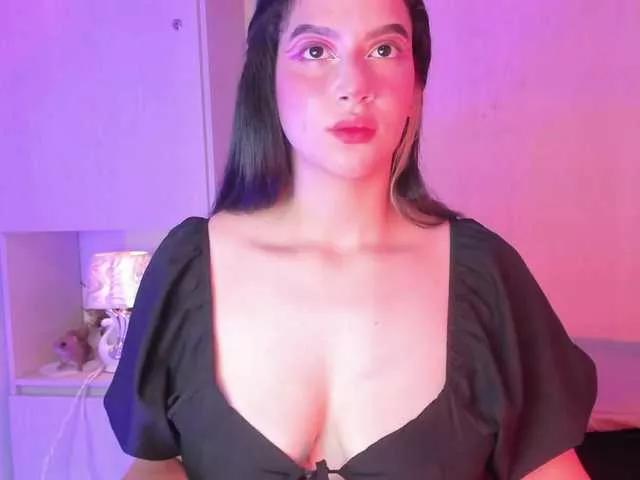 meganjenner on BongaCams 