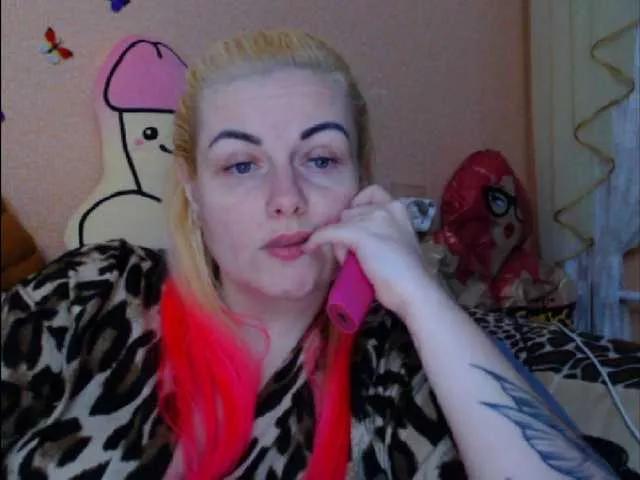 melek-7250 on BongaCams 