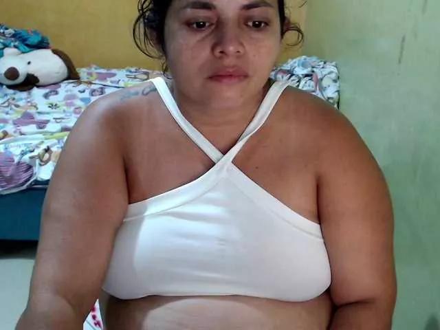 mia-naughty on BongaCams 