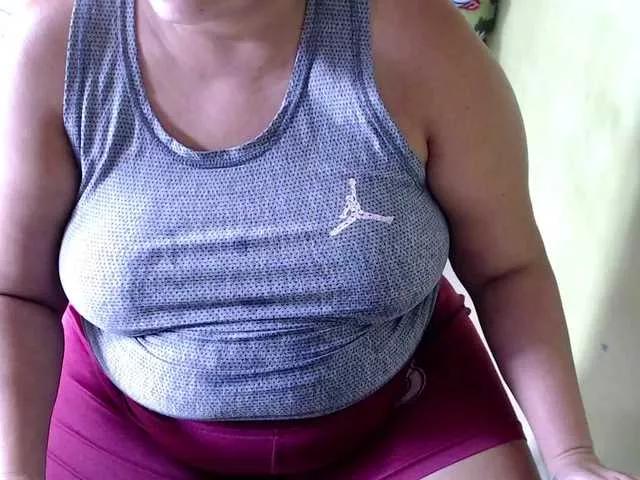 mia-naughty on BongaCams 