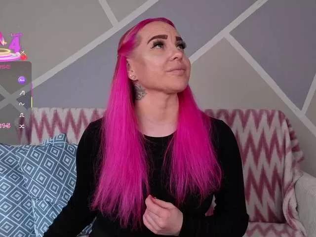 MiaXXXLive on BongaCams 
