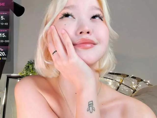 milli-sunrise on BongaCams 