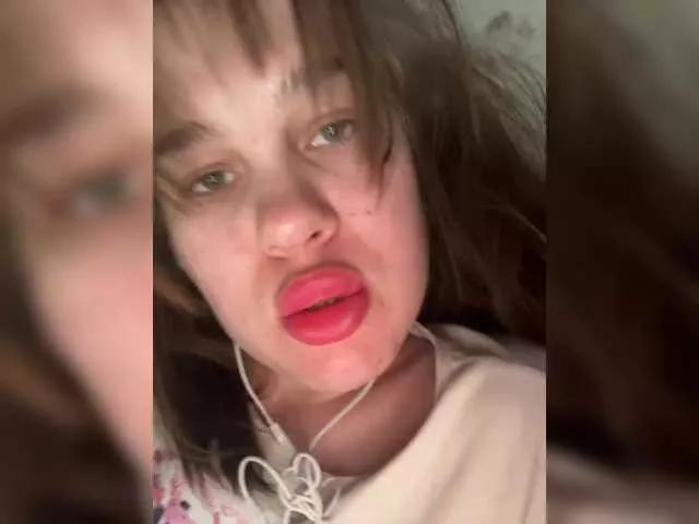 MILLYELIS on BongaCams 