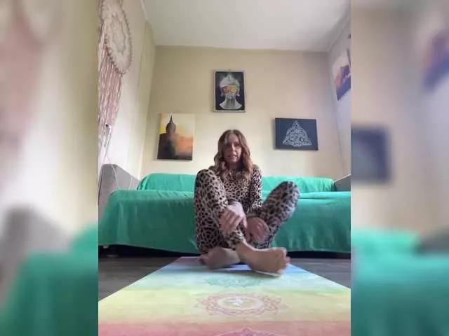 MiraBella33 on BongaCams 
