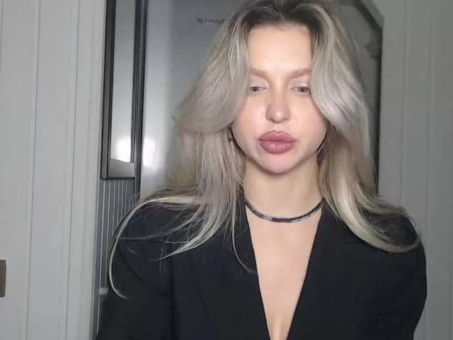 MistressX555 on BongaCams 