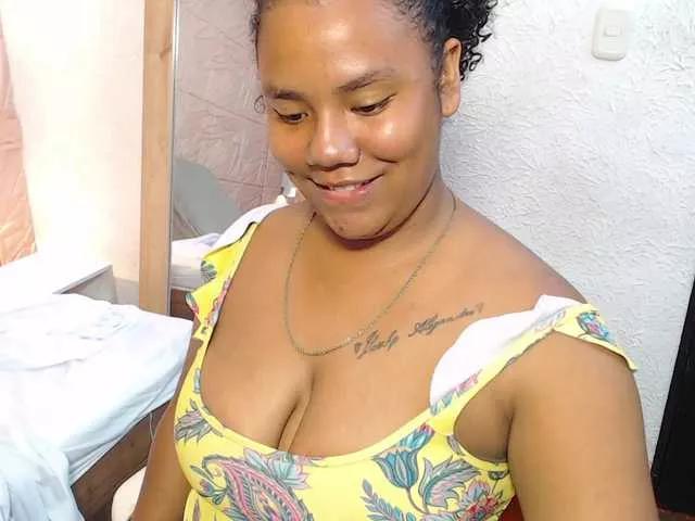 mommy-loves-cock on BongaCams 