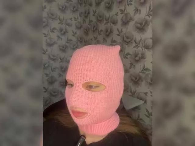 Moneto4ka on BongaCams 