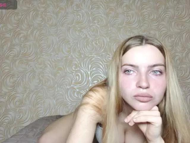 MonicaRosy on BongaCams 